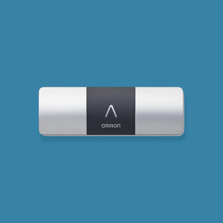 AliveCor KardiaMobile 1L ECG Portatile | Individua Fibrillazione Atriale, Bradicardia, Tachicardia o il ritmo cardiaco normale in soli 30 secondi direttamente sul tuo telefono | Distribuito da OMRON